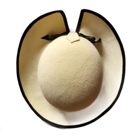 Rosanne ivory felt woman's hat with black trim - Picture 1 of 5